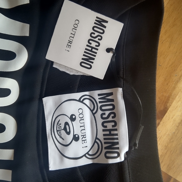Authentic Moschino black,sweat shirt, Large - Picture 4 of 4